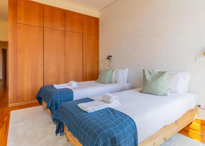 Bento Living By Lovelystay Apartmán