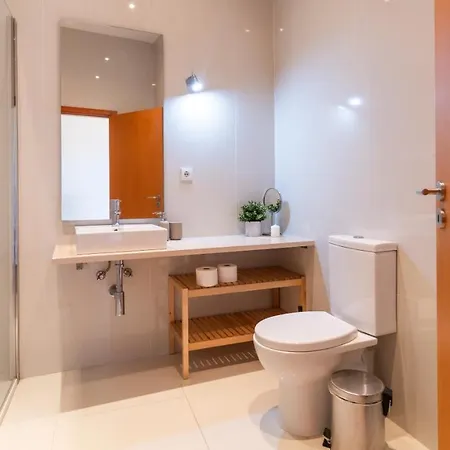 Bento Living By Lovelystay Порту